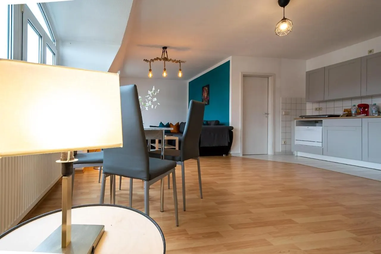Ferienwohnung Loft 65 qm Netflix WLAN Boxspringbett bis 4 Pers Leipzig 0*,