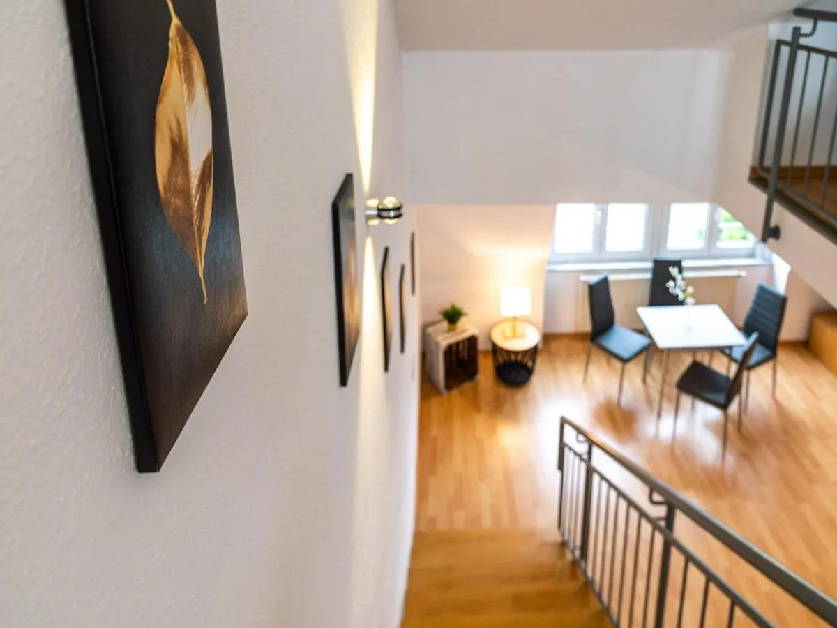 Apartment Ferienwohnung Loft 65 qm Netflix WLAN Boxspringbett bis 4 Pers Leipzig