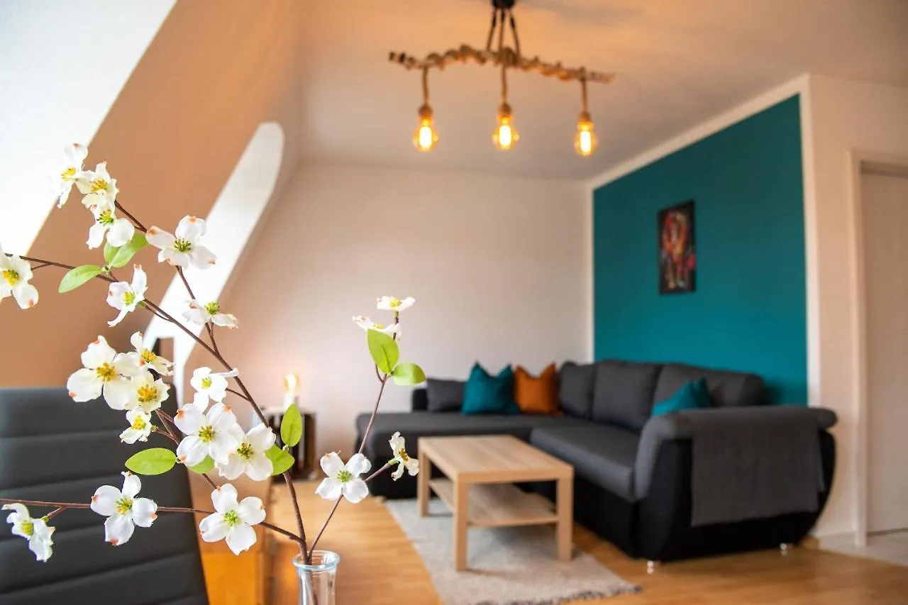Apartment Ferienwohnung Loft 65 qm Netflix WLAN Boxspringbett bis 4 Pers Leipzig Deutschland