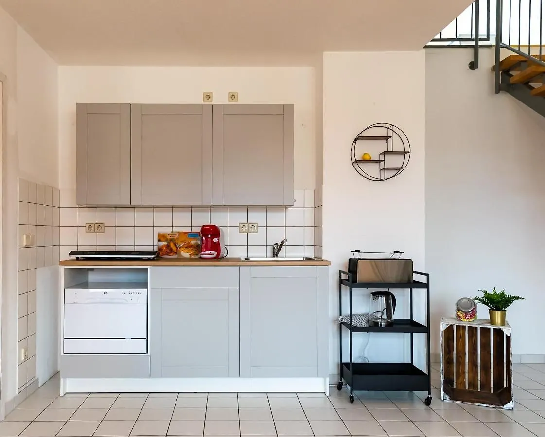 Blue Chili 99 - Grosszuegiges Loft Wlan Boxspringbett Bis 4 Pers Apartment Leipzig 0*,  Germany